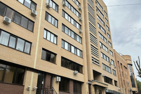 3-к квартира, 120 м², 3/10 эт.