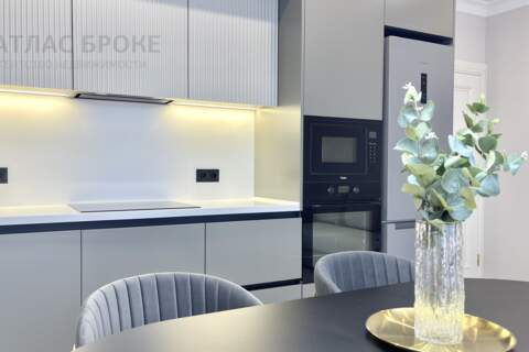 3-к квартира, 90 м², 21/24 эт.