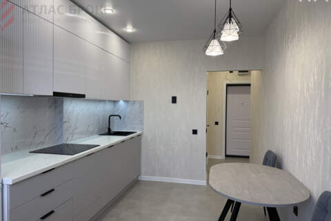 1-к квартира, 42 м², 4/9 эт.