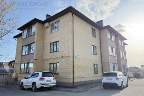2-к квартира, 75 м², 2/3 эт.