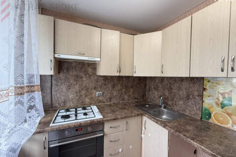 2-к квартира, 40 м², 4/5 эт.
