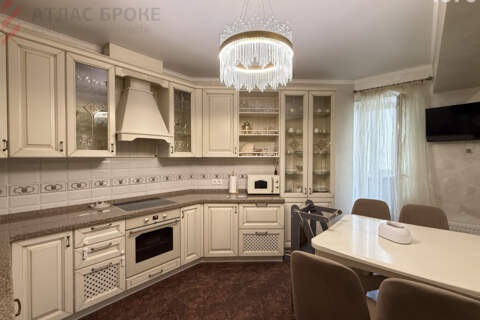 3-к квартира, 119 м², 11/18 эт.