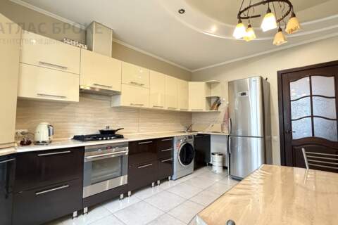 2-к квартира, 57 м², 6/12 эт.