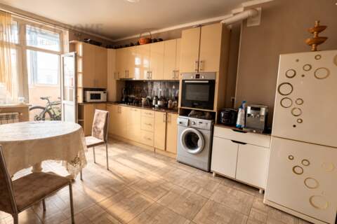 3-к квартира, 90 м², 12/16 эт.
