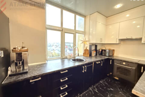 2-к квартира, 76,5 м², 7/12 эт.